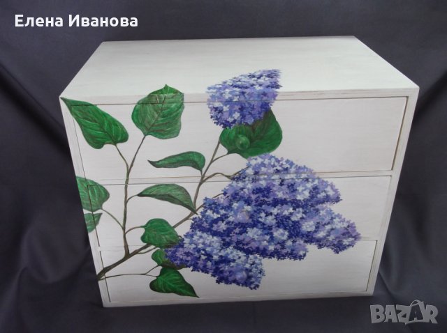 Дървен скрин за бижута