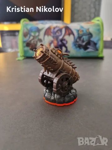 Skylanders Giants, Swap Force и Spyro's Adventures фигурки, снимка 6 - Аксесоари - 56428840