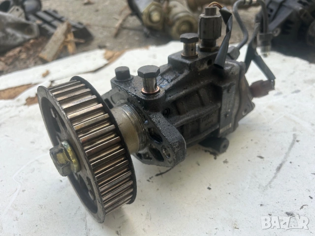 ГНП Toyota 22100-27010 2.0 D4d Avensis Rav4 Corolla Verso Тойота горивна помпа високо 