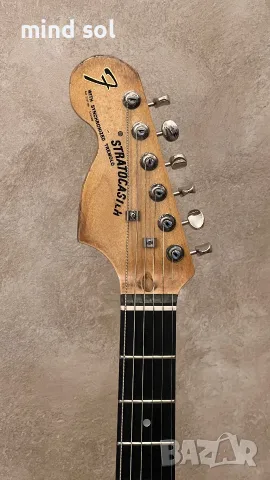 Custom Hendrix Strat-Style Relic електрическа китара – махагоново тяло, Wilkinson Tremolo, снимка 2 - Китари - 55976788