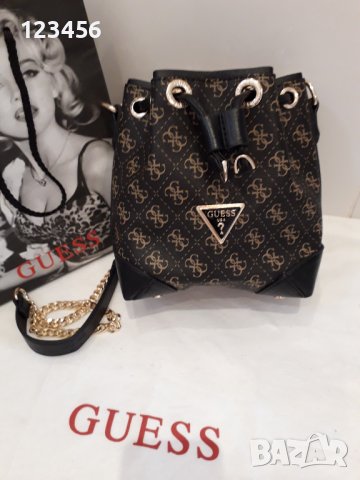 дамска чанта нова GUESS