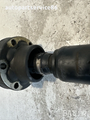 Каре за преден кардан за Volkswagen Touareg 3.0 Tdi (2009) 7L6521101H, снимка 2 - Части - 54192915