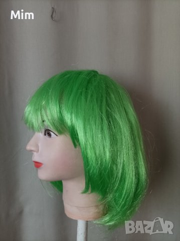  Неоново зелена перука с бретон , снимка 2 - Аксесоари за коса - 37225069