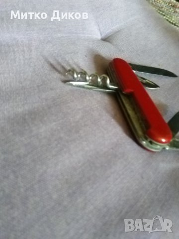 Швейцарско ножче офицер малък размер 6 части 83х63мм, снимка 2 - Ножове - 38612756