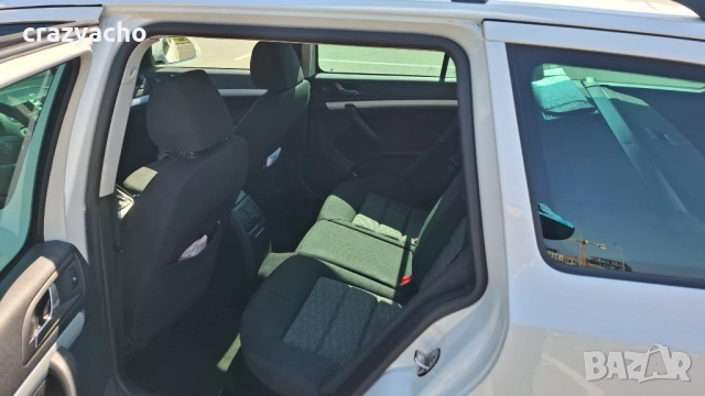Шкода Октавия 1,6 TDI 4x4, снимка 6 - Автомобили и джипове - 53915083