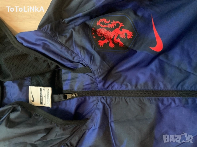 Nike горнище Haaland , снимка 2 - Спортни дрехи, екипи - 53365549