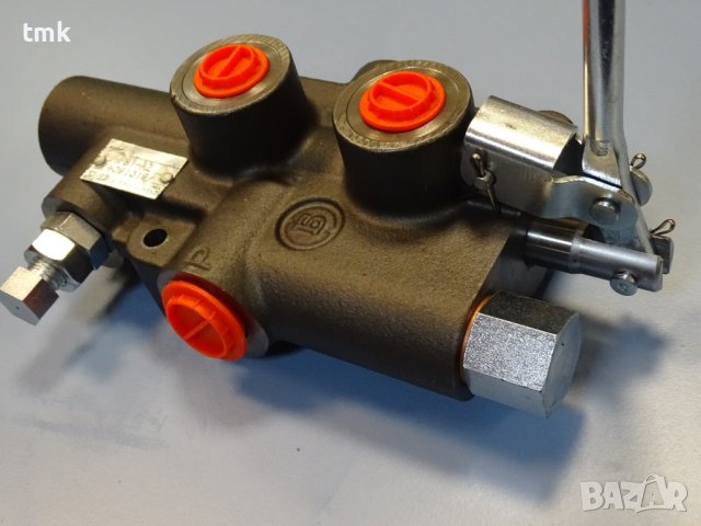 Хидравличен разпределител ръчен за цепачки "Бъдещност" P81/A2-G 1секция, снимка 4 - Резервни части за машини - 42889079