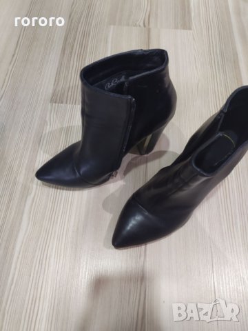 Високи елегантни боти, снимка 2 - Дамски боти - 30839140