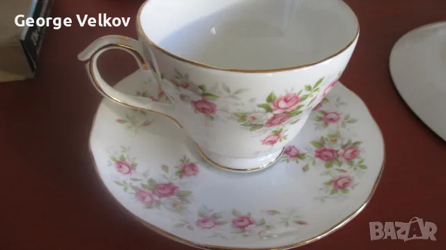 Duchess June Boquet, английски двоен сет за кафе/чай, снимка 3 - Сервизи - 49516761