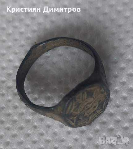 Римски бронзов пръстен , снимка 2 - Антикварни и старинни предмети - 52897527