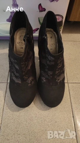 НОВО❗Дамски велурени обувки на висок ток!, снимка 1