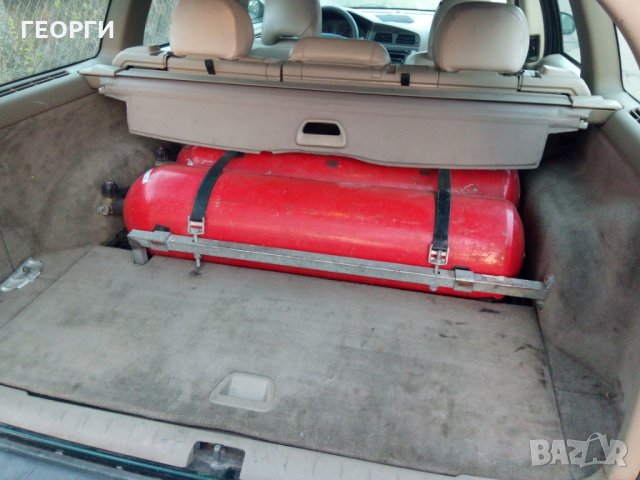 Volvo v70, снимка 5 - Автомобили и джипове - 29530453