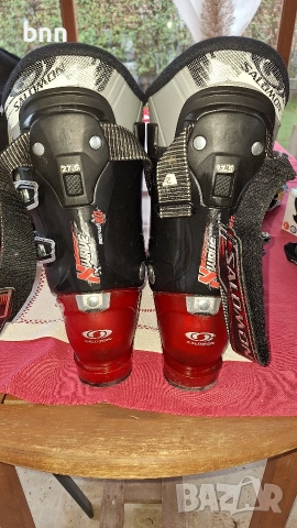 Ски обувки Salomon 27.5, снимка 2 - Зимни спортове - 52967912