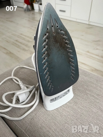 Ютия PHILIPS Comfort 2000W, снимка 6 - Ютии - 52707454