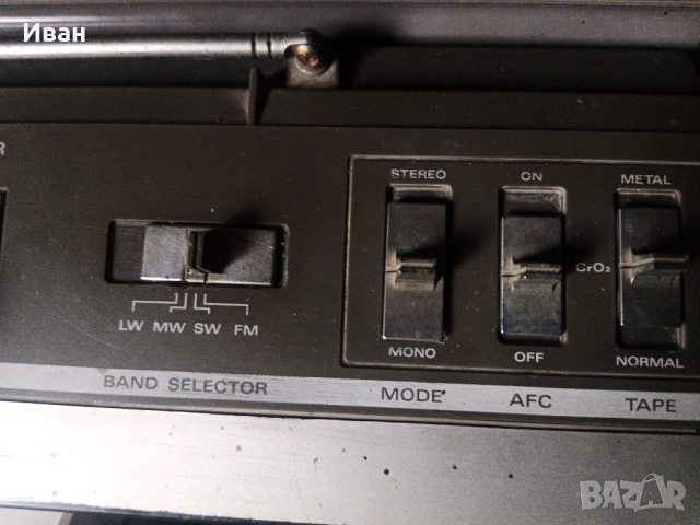 Hitachi  TRK 7250 E, снимка 6 - Радиокасетофони, транзистори - 51976832