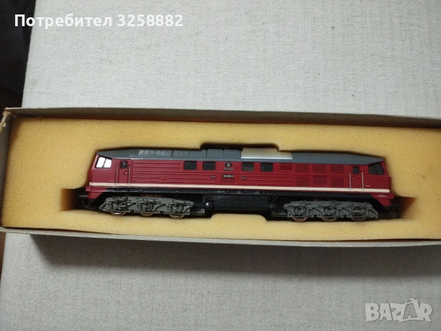 Локомотив Piko BR 130 Людмила HO, снимка 5 - Колекции - 54017134