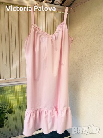 Красива модерна рокля, снимка 2 - Рокли - 29952093