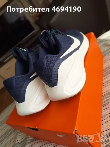 Оригинални маратонки Nike, снимка 4 - Маратонки - 56138409