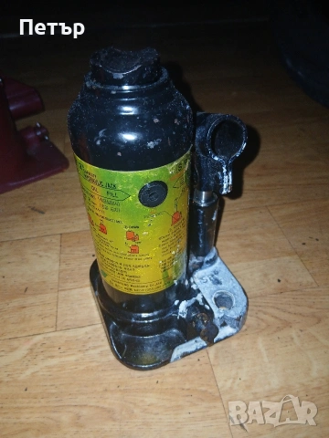 Маслени,винтови и червячни крикове нови проверени надеждни, снимка 10 - Аксесоари и консумативи - 54066246