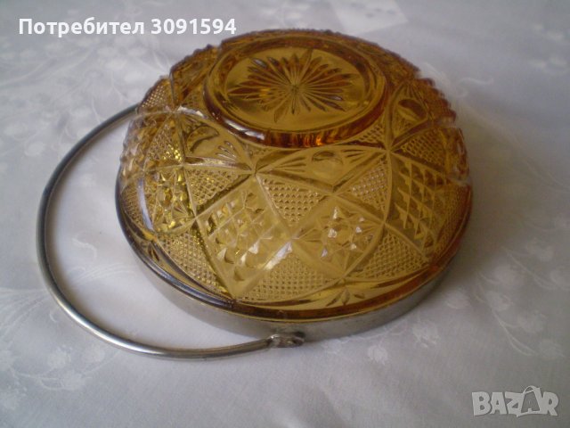 Винтидж Кристална бонбониера Арт деко метал оригинално стъкло цвят карамел, снимка 12 - Други ценни предмети - 38457517