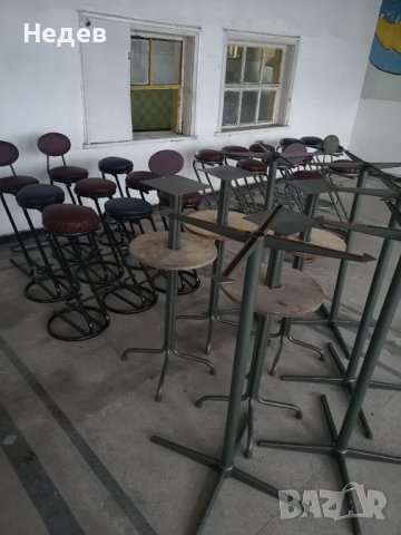 Продавам бар Столове и маси
