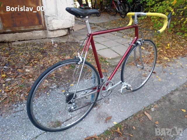 Шосеен бегач , снимка 2 - Велосипеди - 52251360