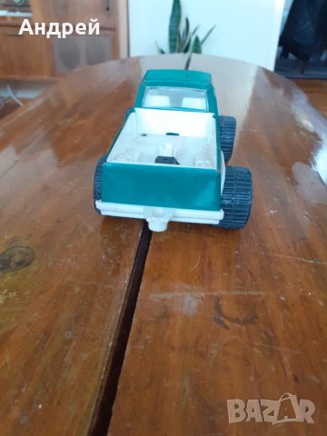 Стара количка,Джип Сафари, снимка 2 - Други ценни предмети - 31221846