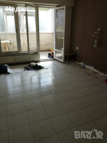 Продавам четиристаен апартамент, снимка 2 - Апартаменти - 47526390