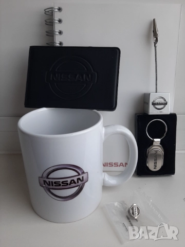 NISSAN ключодържател органайзер значка тефтер щипка чаша