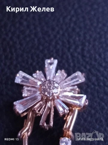 Брошка безопасна игла обсипана с цирконний преливащи в различни цветове 7287, снимка 2 - Други - 51395906