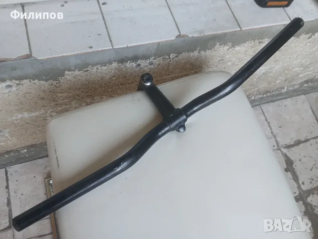 кормило за велосипед комплект с лапа 