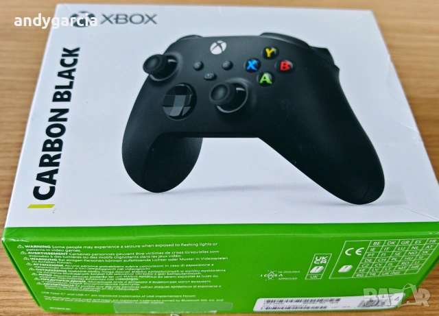 Контролер Microsoft - Xbox Wireless Controller, Carbon Black чисто нов джойстик в кутия , снимка 3 - Джойстици и геймпадове - 54079643
