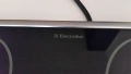 Плот за вграждане Electrolux с  4 нагревателни зони , снимка 2