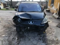 На части Peugeot 1007 1.4i Бензин 2006g KFV 54KW 73КС, снимка 2