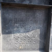 Капак за акумулаторната кутия на Scania, снимка 7 - Аксесоари и консумативи - 44463301