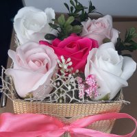 Букет от сапунени рози , снимка 8 - Романтични подаръци - 36791392
