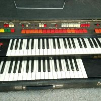 стар, ретро, винтидж професионален електронен синтезатор -орган WILGA, клавир, ел. орган, пиано, снимка 1 - Пиана - 30150553