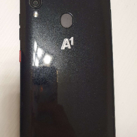 Телефон A1 Alpha, снимка 2 - Телефони с две сим карти - 44554376