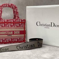 Дамска чанта Christian Dior код 50, снимка 1 - Чанти - 29123528