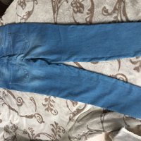 Mohito нови дънки 32 размер Jeggings regular waist regular lenght, снимка 4 - Детски панталони и дънки - 33931499