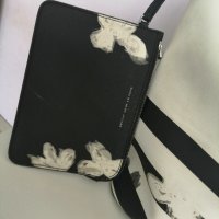 Marc by Marc Jacobs голяма чанта Оригинал, снимка 8 - Чанти - 34134514