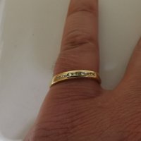Златен пръстен с диаманти 9 карата , снимка 11 - Пръстени - 30077798