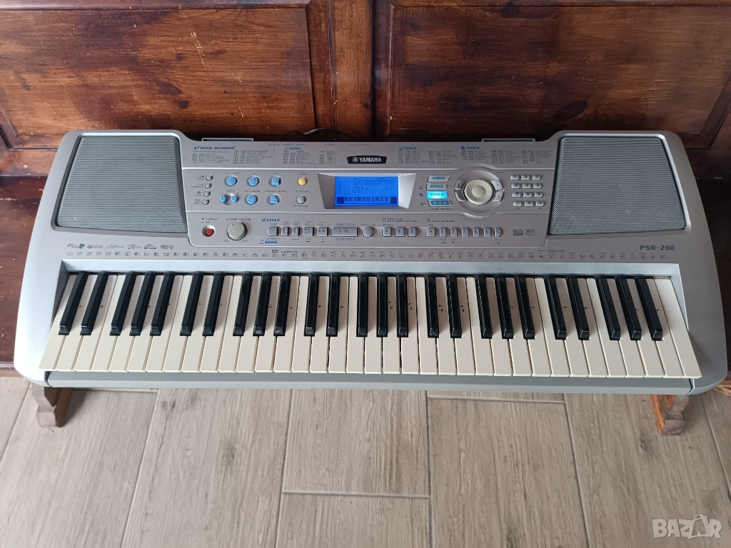 Синтезатор Yamaha PSR290, снимка 1