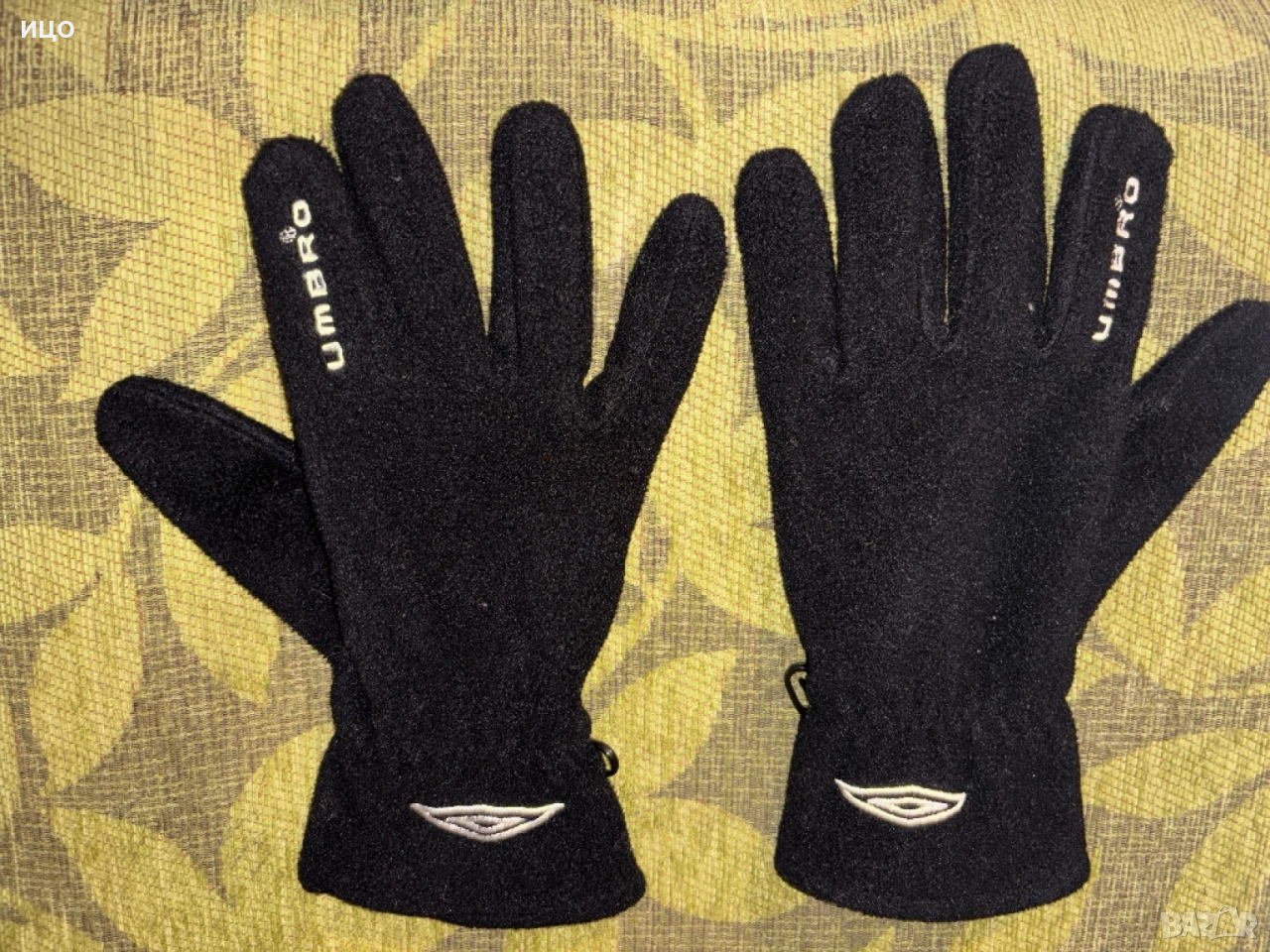 Зимни ръкавици Umbro, снимка 1