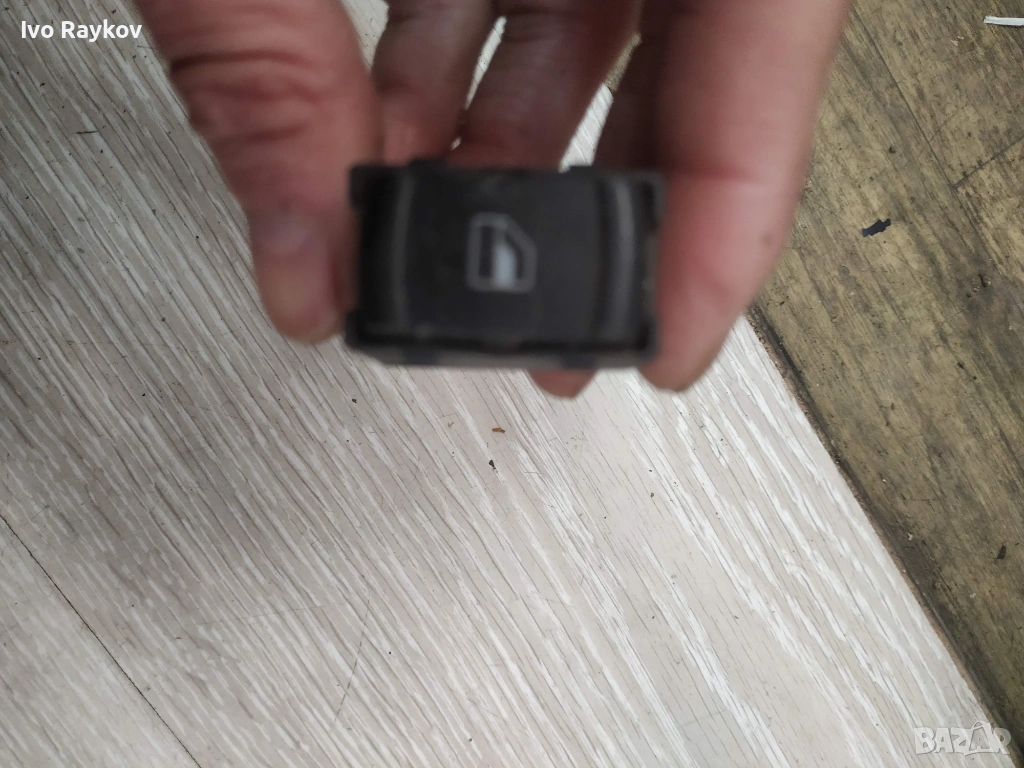 Копче ел. стъкла volkswagen, skoda 3b0959855b, снимка 1