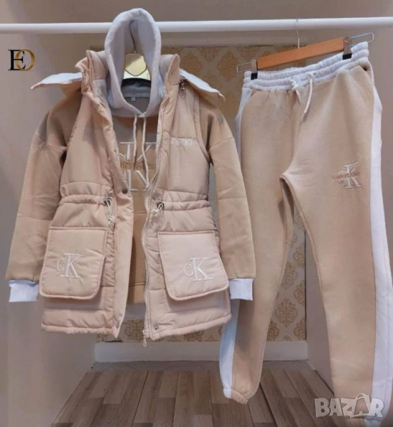 дамски екипи calvin klein, снимка 1