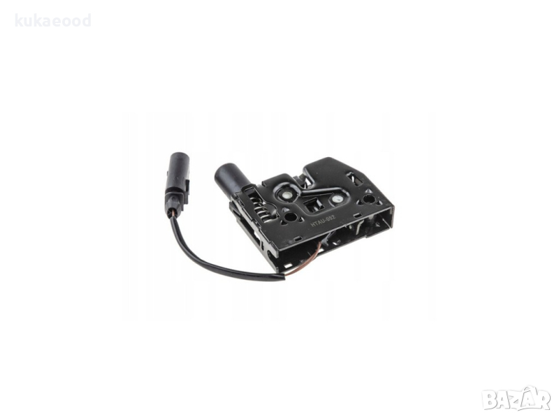 Машинка за заключване на преден капак Audi Q3 8U, снимка 1