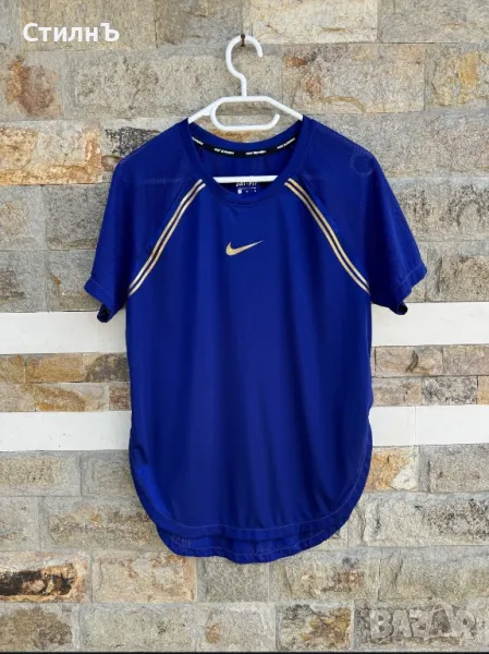 Блузка Nike, снимка 1