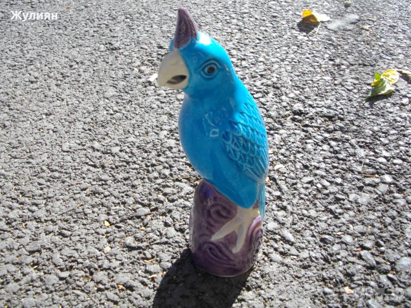 СТАР ПОРЦЕЛАН ПАПАГАЛ , снимка 1