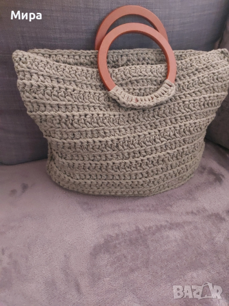 Нова плетена чанта с дървени дръжки, снимка 1